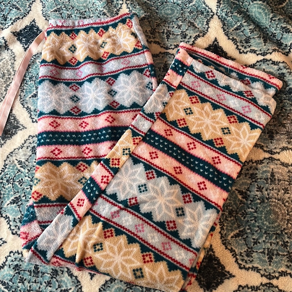 FUZZY PAJAMA PANTS